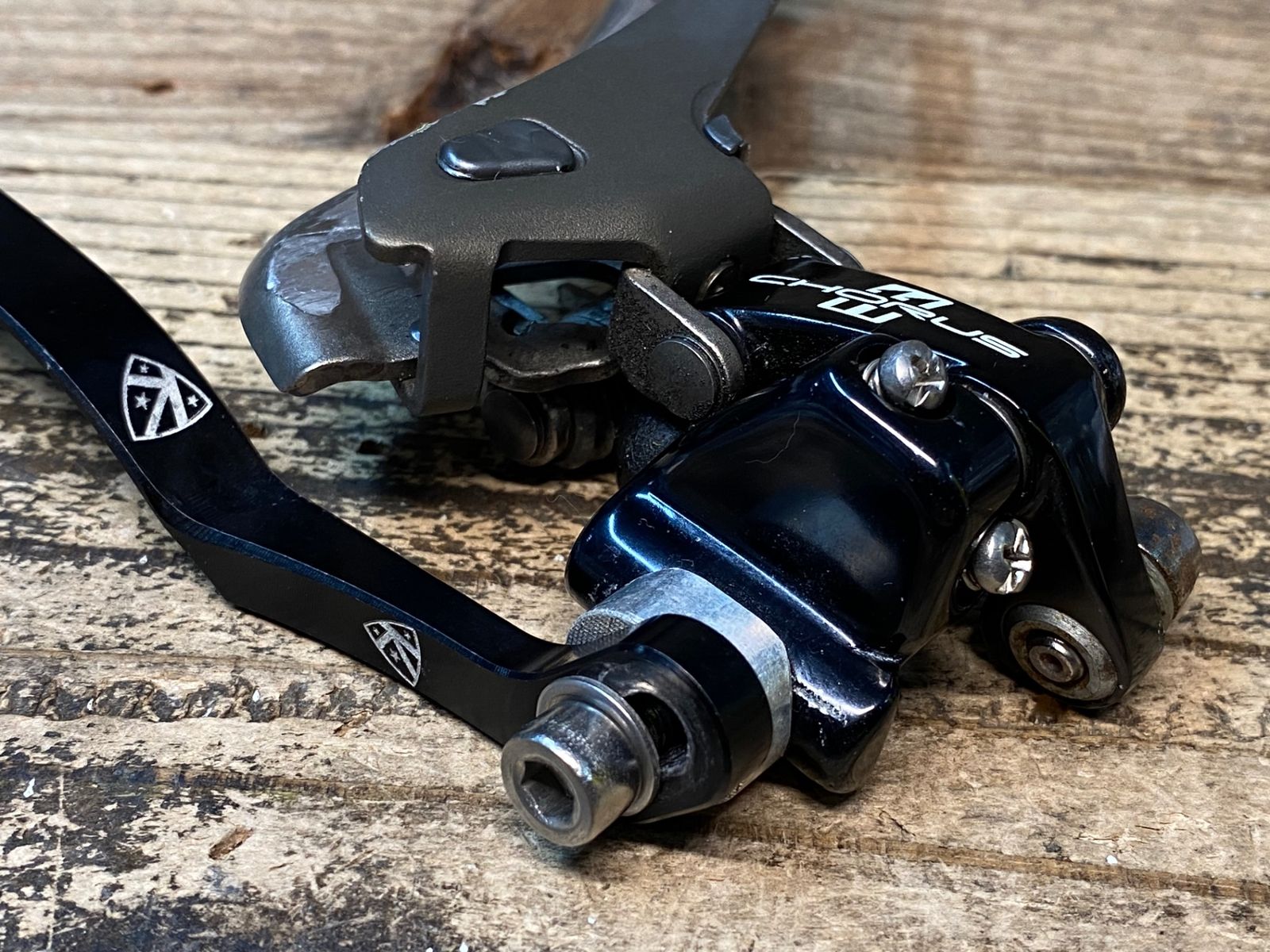 JH052 カンパニョーロ CAMPAGNOLO コーラス CHORUS フロント