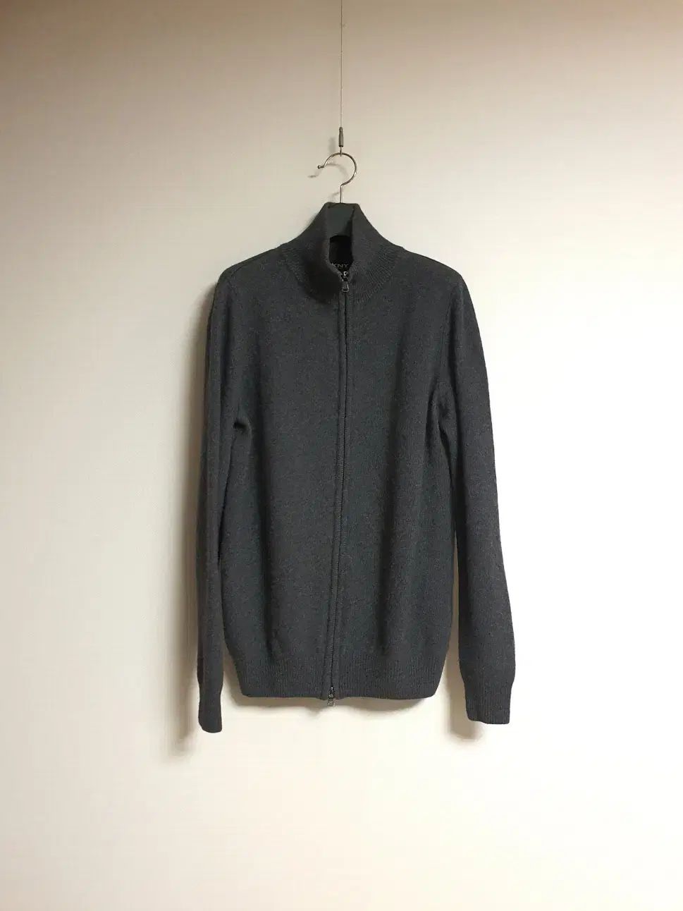【雷市場（ポンジャン）商品韓国直送】 DKNY ドナカとは メンズ カシミア ウール ジップアップ カーディガン L サイズ