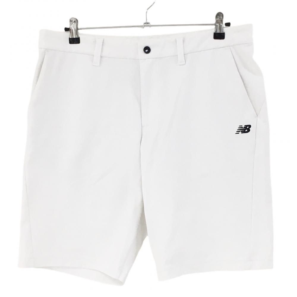 ニューバランスゴルフ ハーフパンツ 白×黒 ストレッチ バックロゴプリント  メンズ 6(XL) ゴルフウェア New Balance