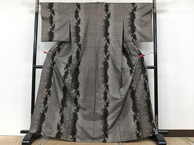 平和屋着物▽本場大島紬　単衣　９マルキ　蔦の葉間道　正絹　逸品　CAAU3809xi 平和屋着物▽本場大島紬 単衣 9マルキ 蔦の葉間道 正絹