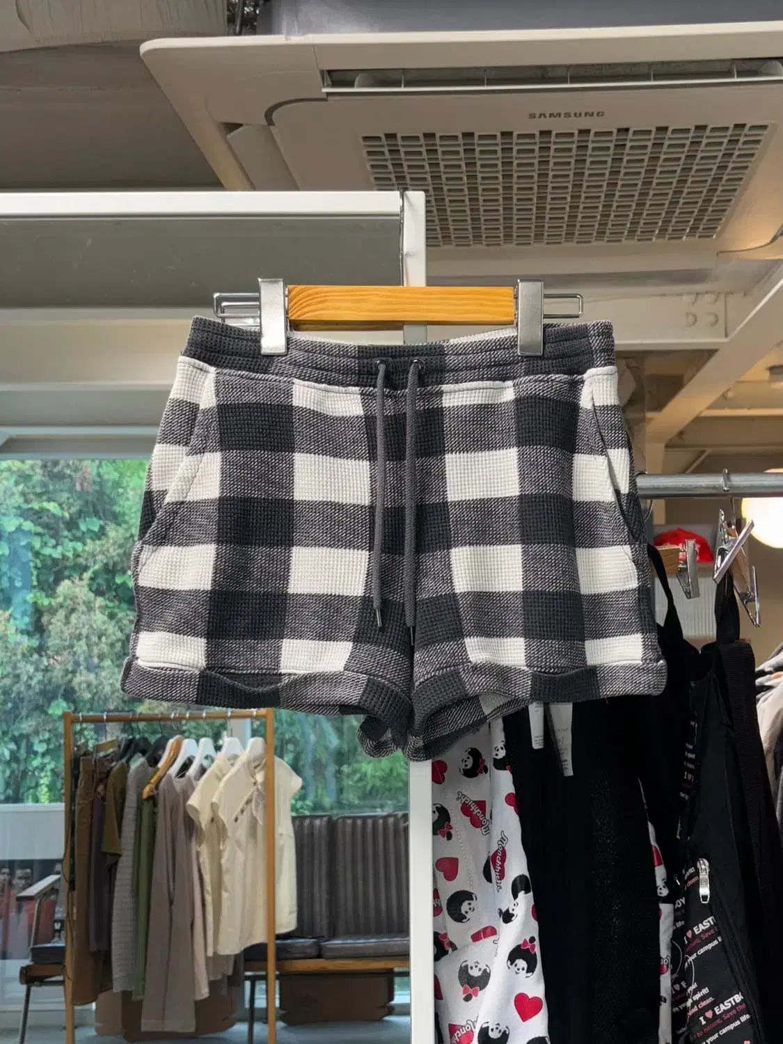 マーク バイ MARCJACOBS マークジェイコブス チェック ショートパンツ
