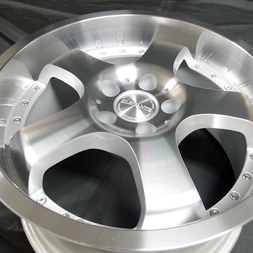【yu122free】ポルシェ 18インチ ホイール 5本スポーク PORSCHE ポルシェ カイエン 純正 5Wスポーク 中古ホイール 4本