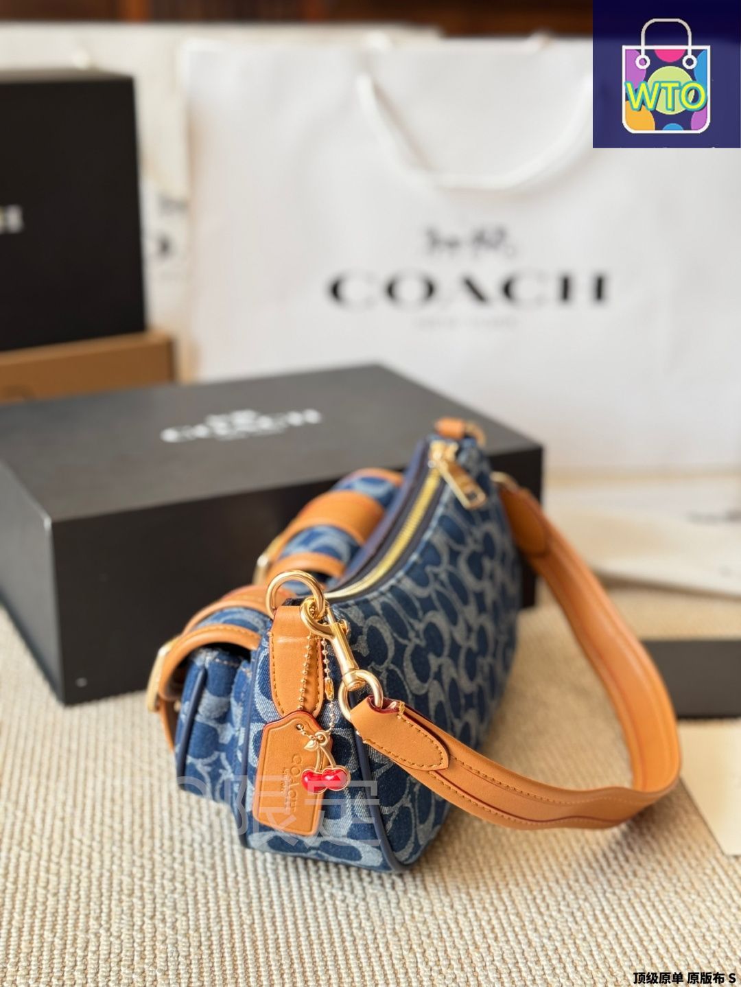 今日特価】Coach コーチ アシュトンバゲットバッグ 取り外し可能
