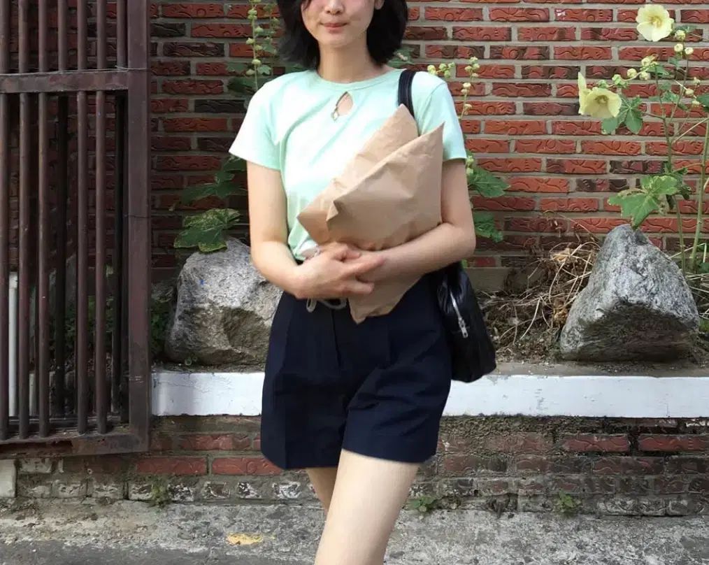 Sheiscute トム