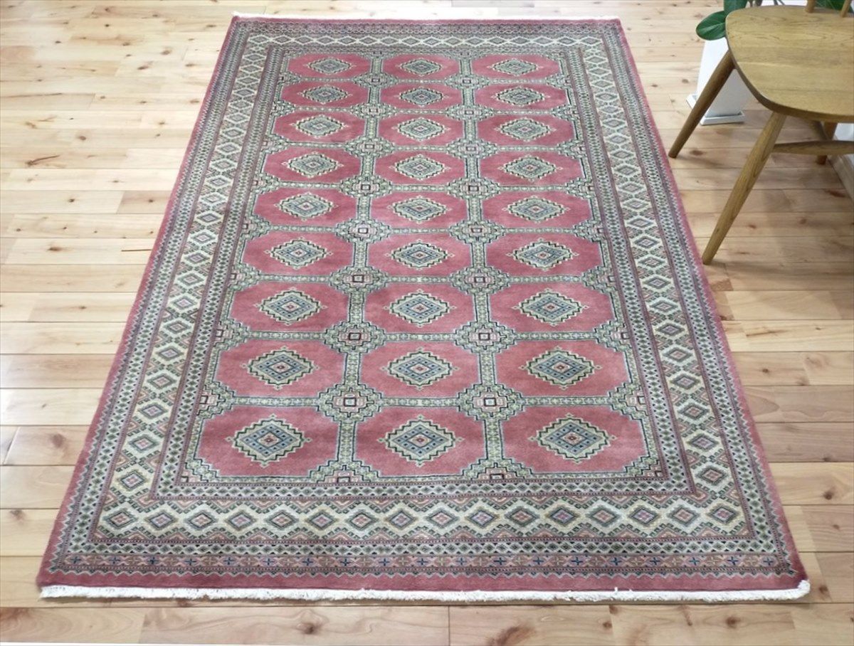152×96cm パキスタン手織り絨毯 トライバルラグ　ペルシャ絨毯 152×96cm パキスタン手織り絨毯 トライバルラグペルシャ絨毯