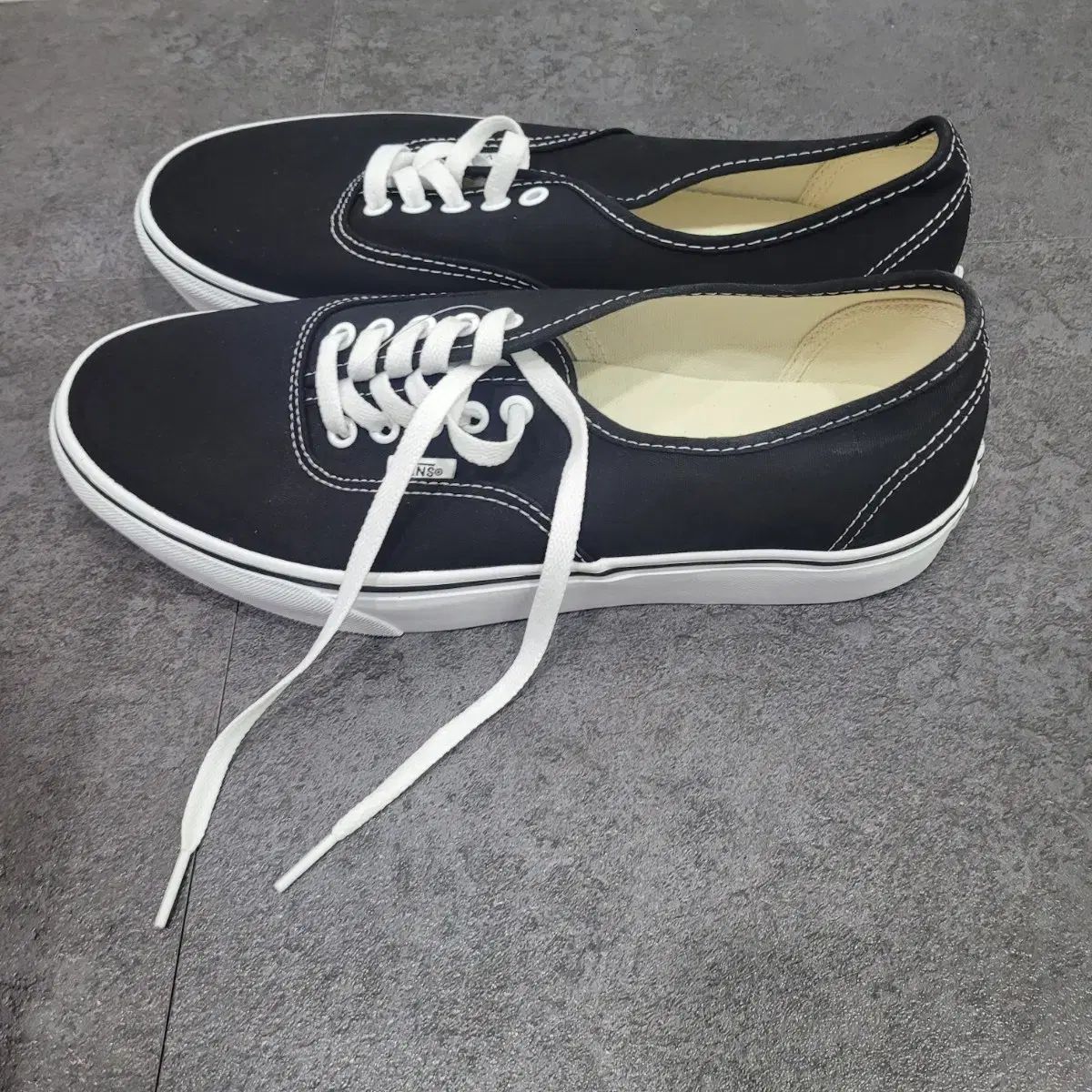VANS(バンズ) オーセンティック 285