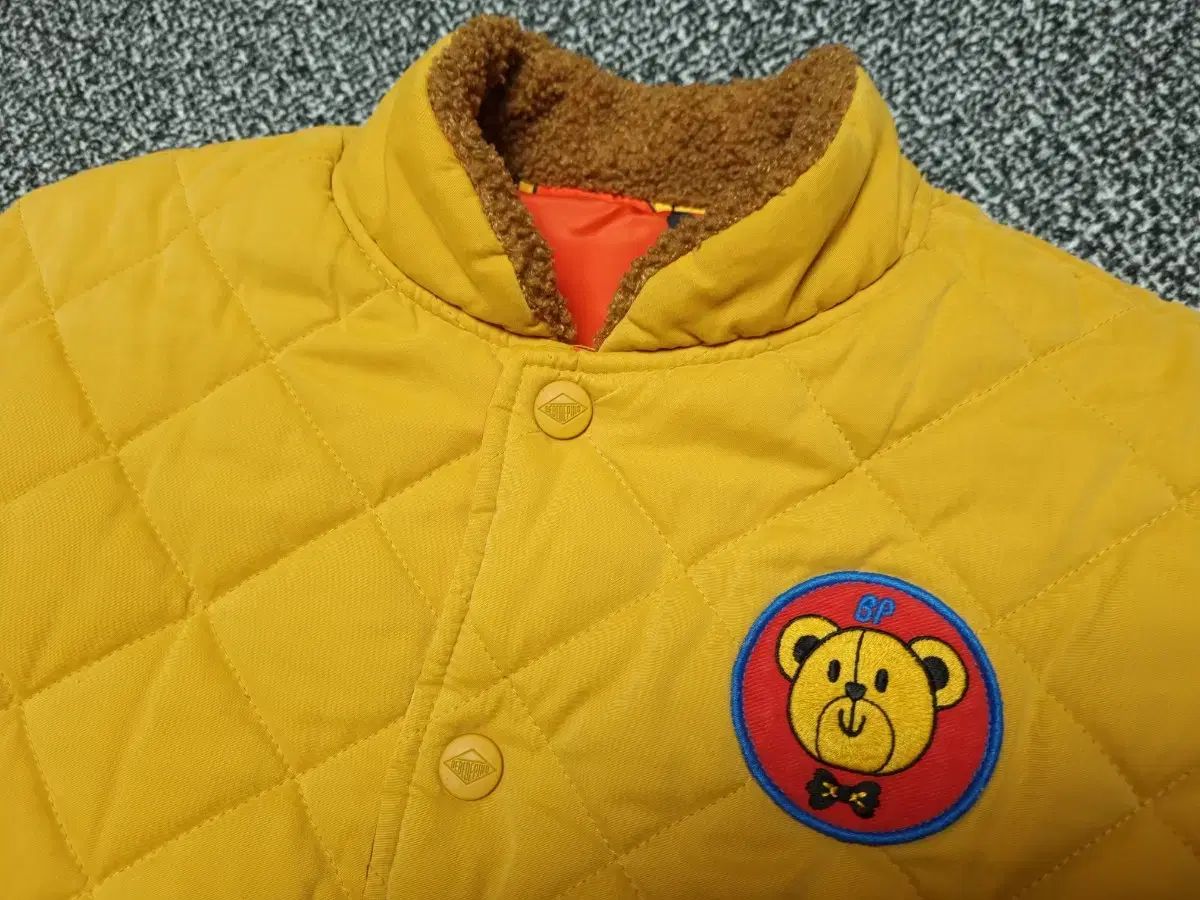 ダウン ベスト