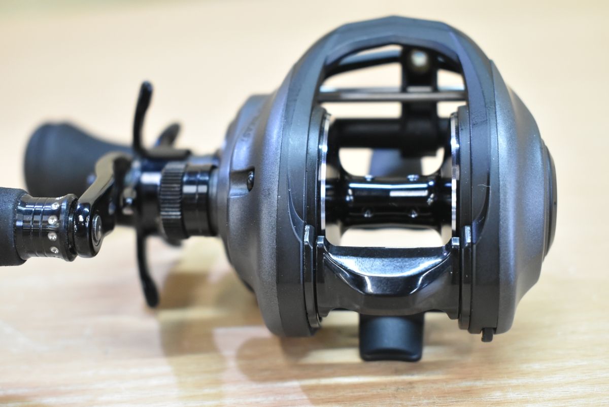 REVO BEAST ROCKET（レボ・ビースト ロケット）｜AbuGarcia｜釣具の