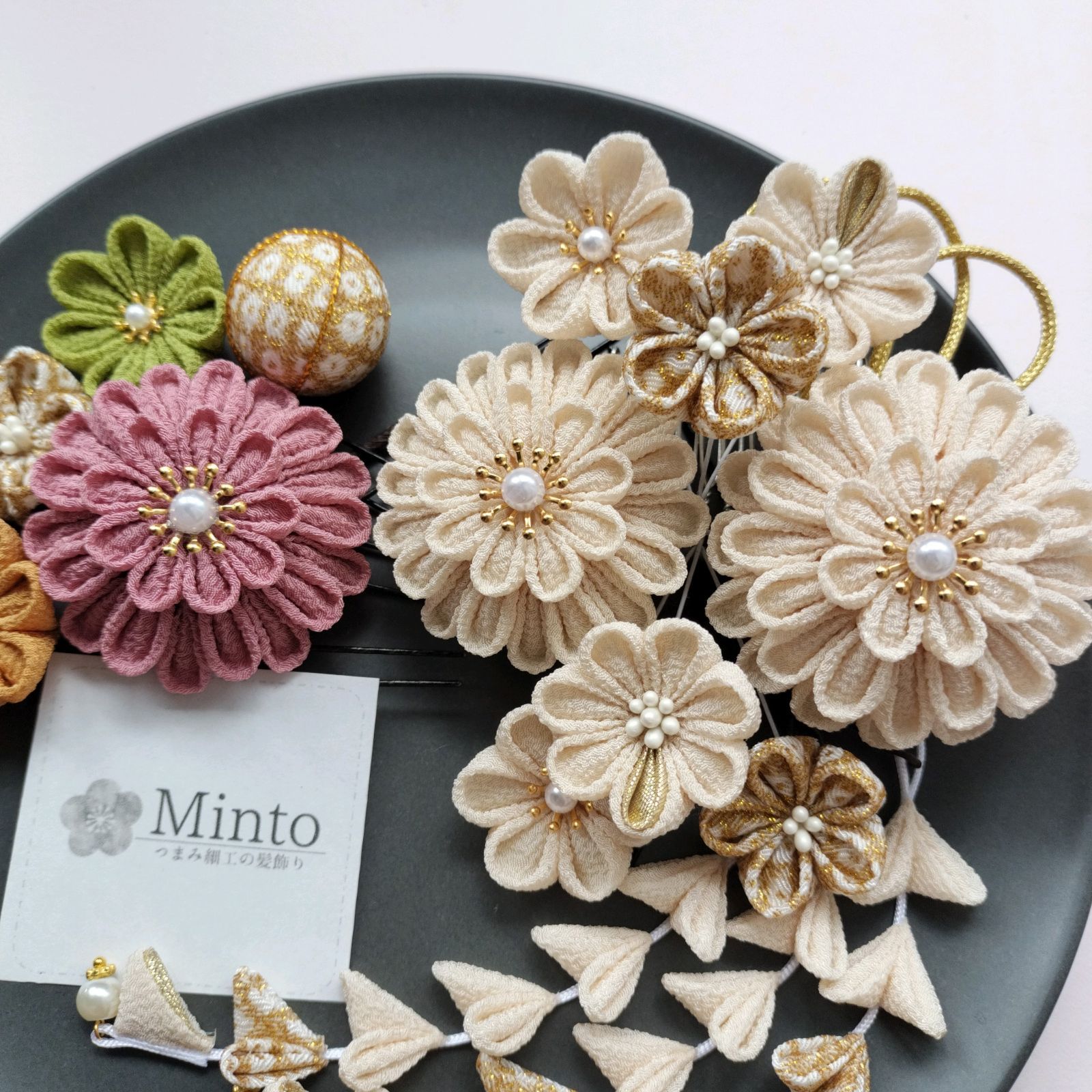 つまみ細工 髪飾り 卒業式 成人式 結婚式 くすみ ピンク 金 ゴールド