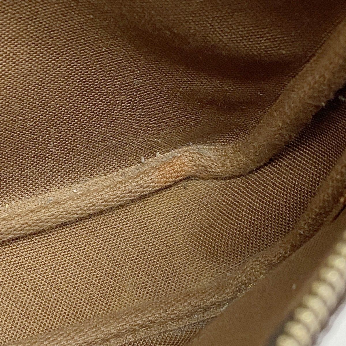 5ma0687】ルイヴィトン ポーチ モノグラム ポシェットアクセソワール  