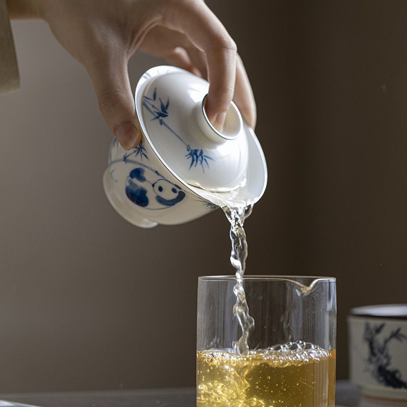 新品 盖碗 パンダ 竹 中国茶器 陶磁 手描きの竹 台湾茶器 中国茶 新品 盖碗 パンダ 竹 中国茶器 陶磁 手描きの竹 台湾茶器 中国茶