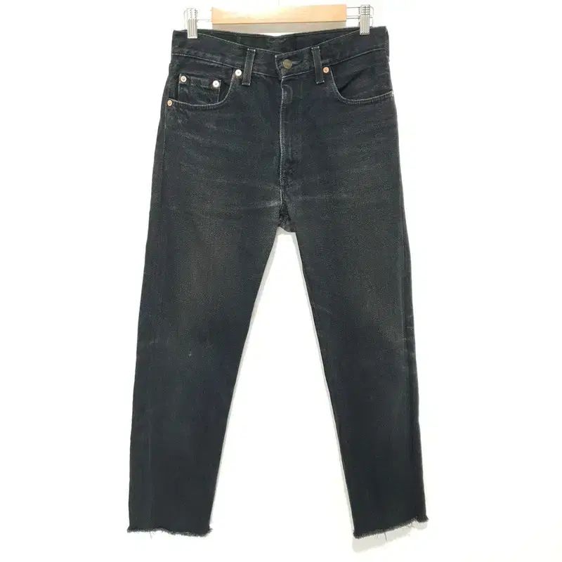 【雷市場（ポンジャン）商品韓国直送】 LEVI'S(リーバイス) 511 90s UK ブラックデニム デニム パンツ 32_i3689