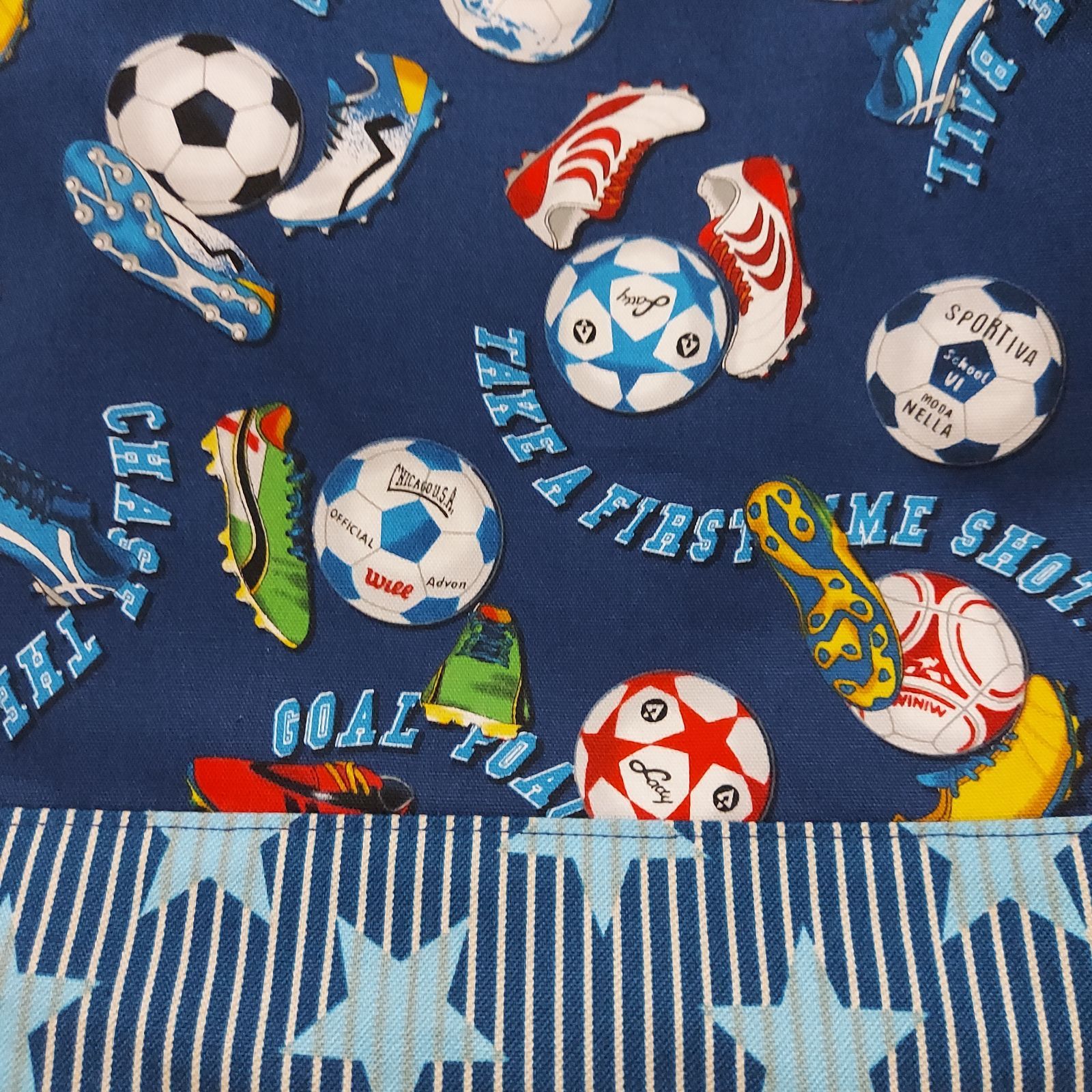 サッカー柄 レッスンバッグ ハンドメイド - キッズ/ベビー