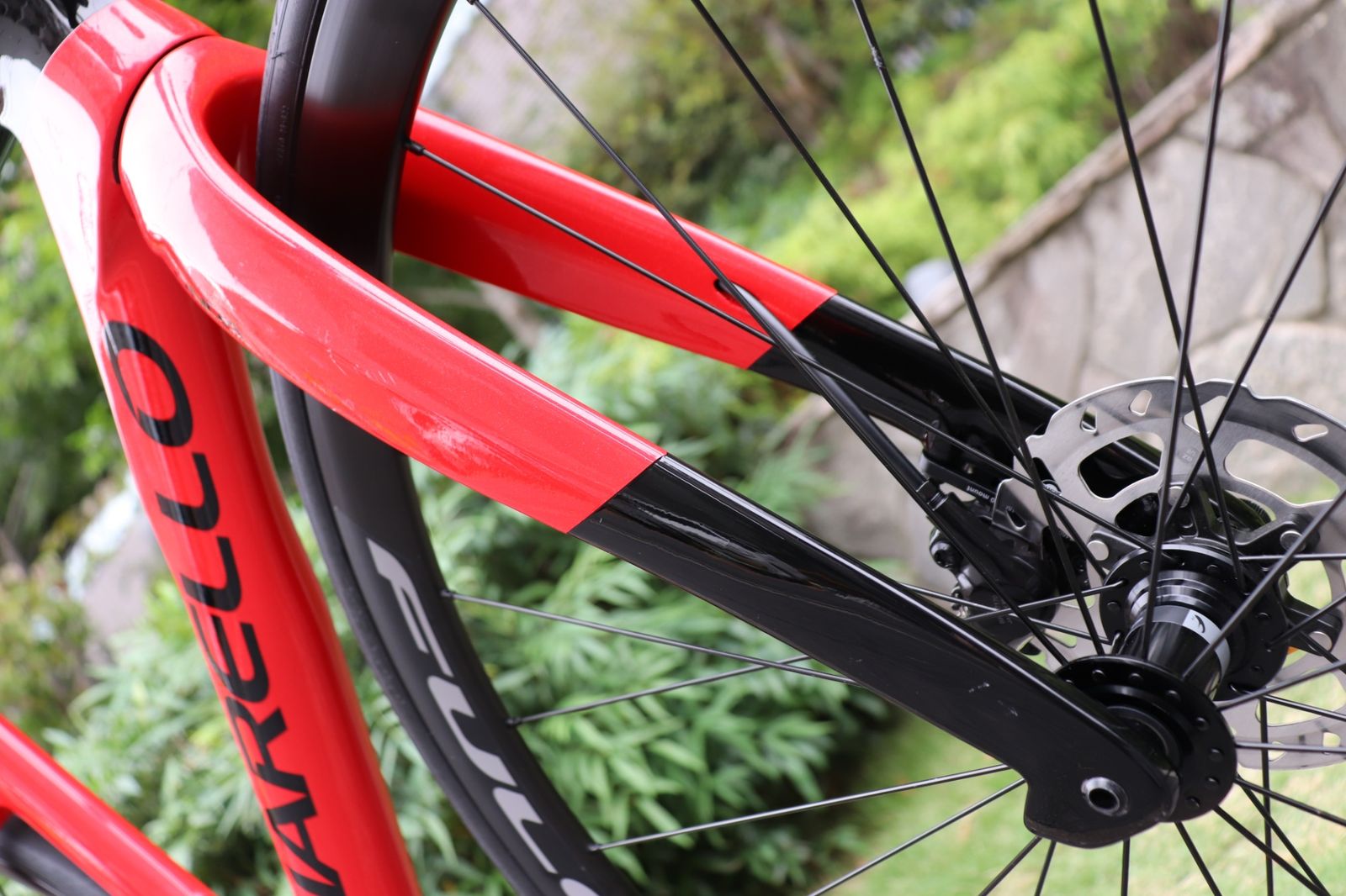 超人気、高品質で超激安。 ピナレロ PINARELLO プリンス PRINCE DISK 2025 490サイズ シマノ 105 R7170 Di2 12S カーボン ロードバイク さいたま浦和店 日常使いにぴったり