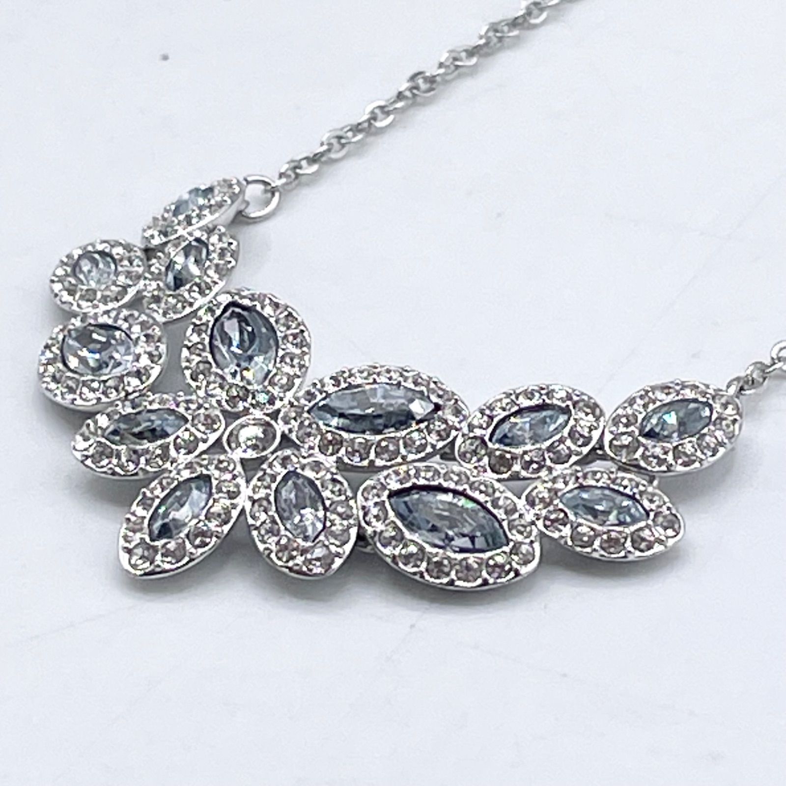 SWAROVSKI スワロフスキー ネックレス バロン リーフモチーフ シルバー 