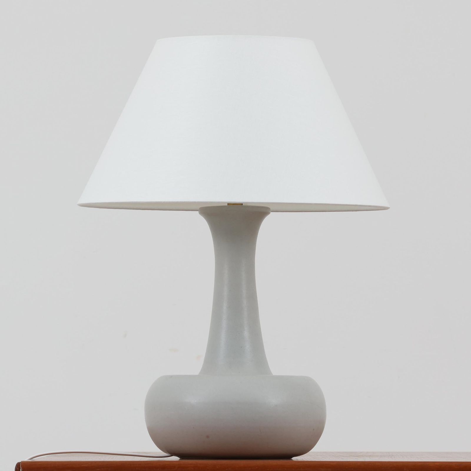 Le Klint テーブルランプ 高さ52cm Ole Boggild レ クリント デンマーク製 北欧ビンテージ家具 北欧照明 DK18501