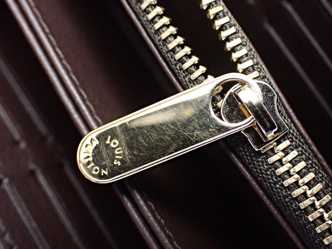 LOUIS VUITTON ルイ ヴィトン モノグラム エキゾチックレザー