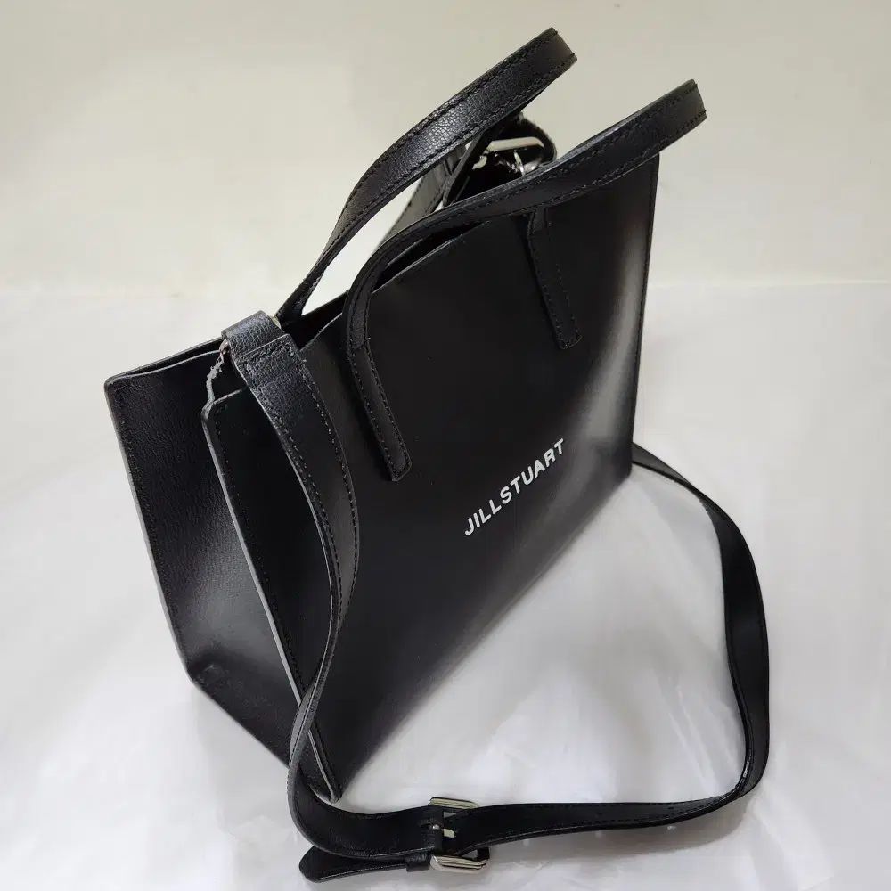 JILLSTUART◆HEXAGON LEATHER クロスボディバッグ S ☆【JILLSTUART】☆HEXAGON LEATHER クロスボディバッグ S