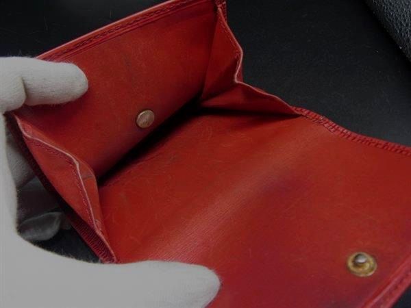 LOUIS VUITTON レッド 三つ折り財布 R28ページ）LOUIS VUITTON レッド