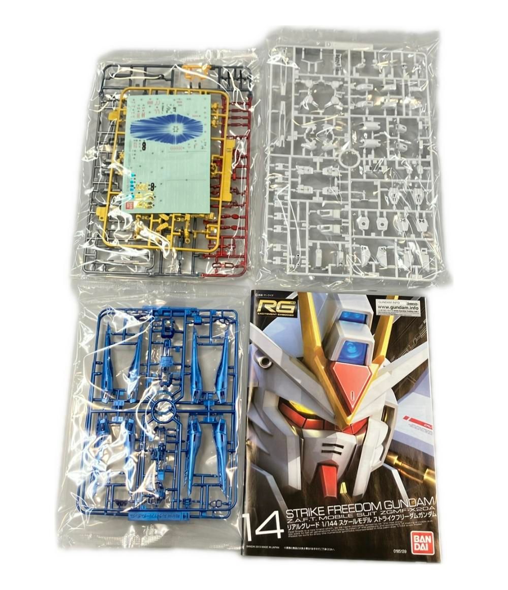 代引OK！ 機動戦士ガンダムSEED DESTINY プラモデル RG ストライクフリーダムガンダム チタニウムフィニッシュ 1 144 バンダイ 【新作】