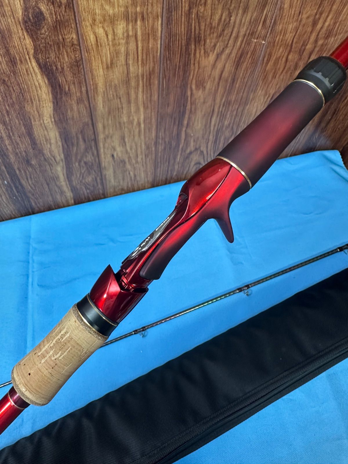 シマノ ワールドシャウラ1704R-2 青 【シマノ】 ワールドシャウラ