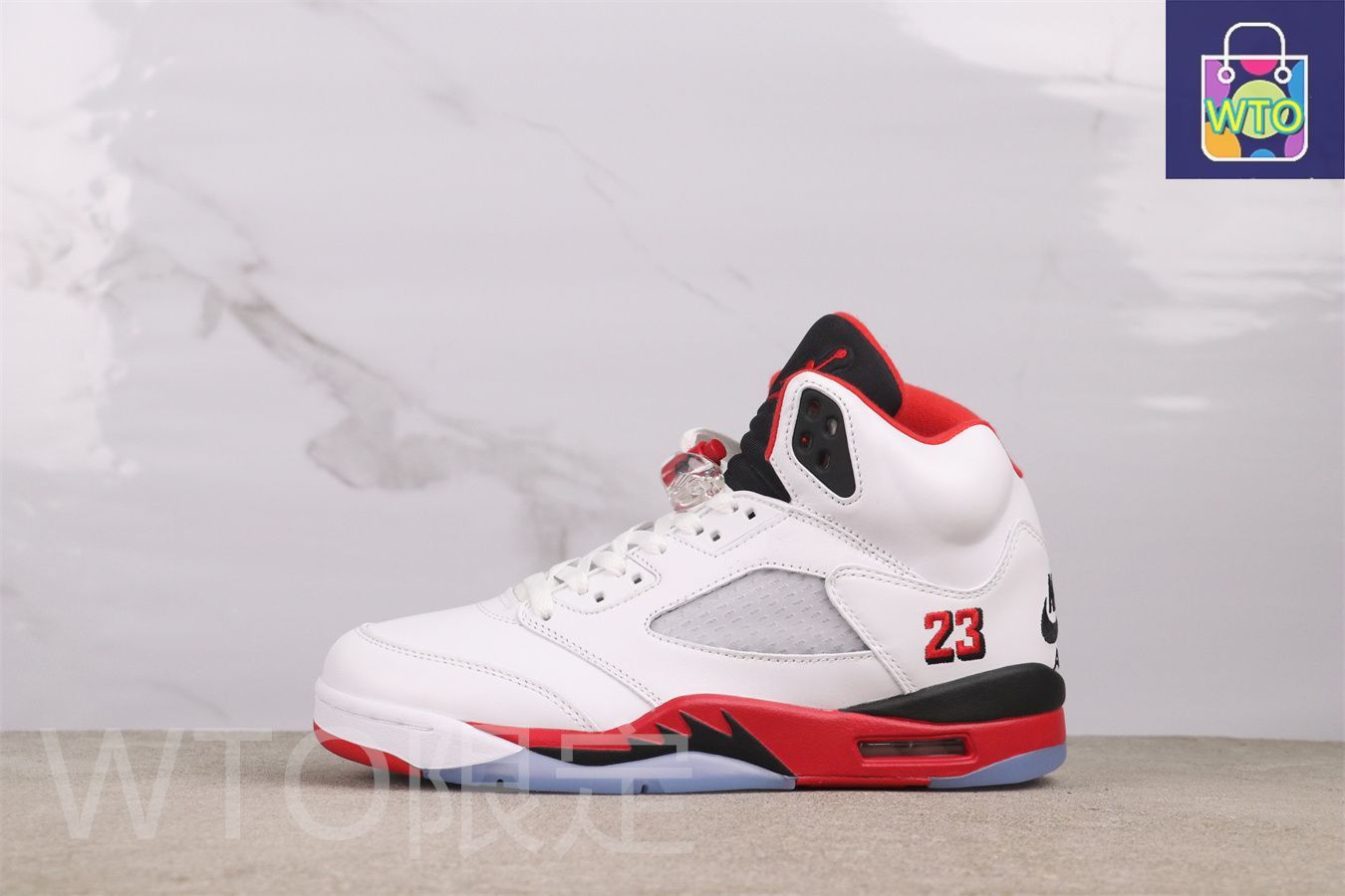 エア ジョーダン 5 レッドスエード シューズ 楽天市場】NIKE AIR JORDAN5（素材（生地・毛糸）スエード