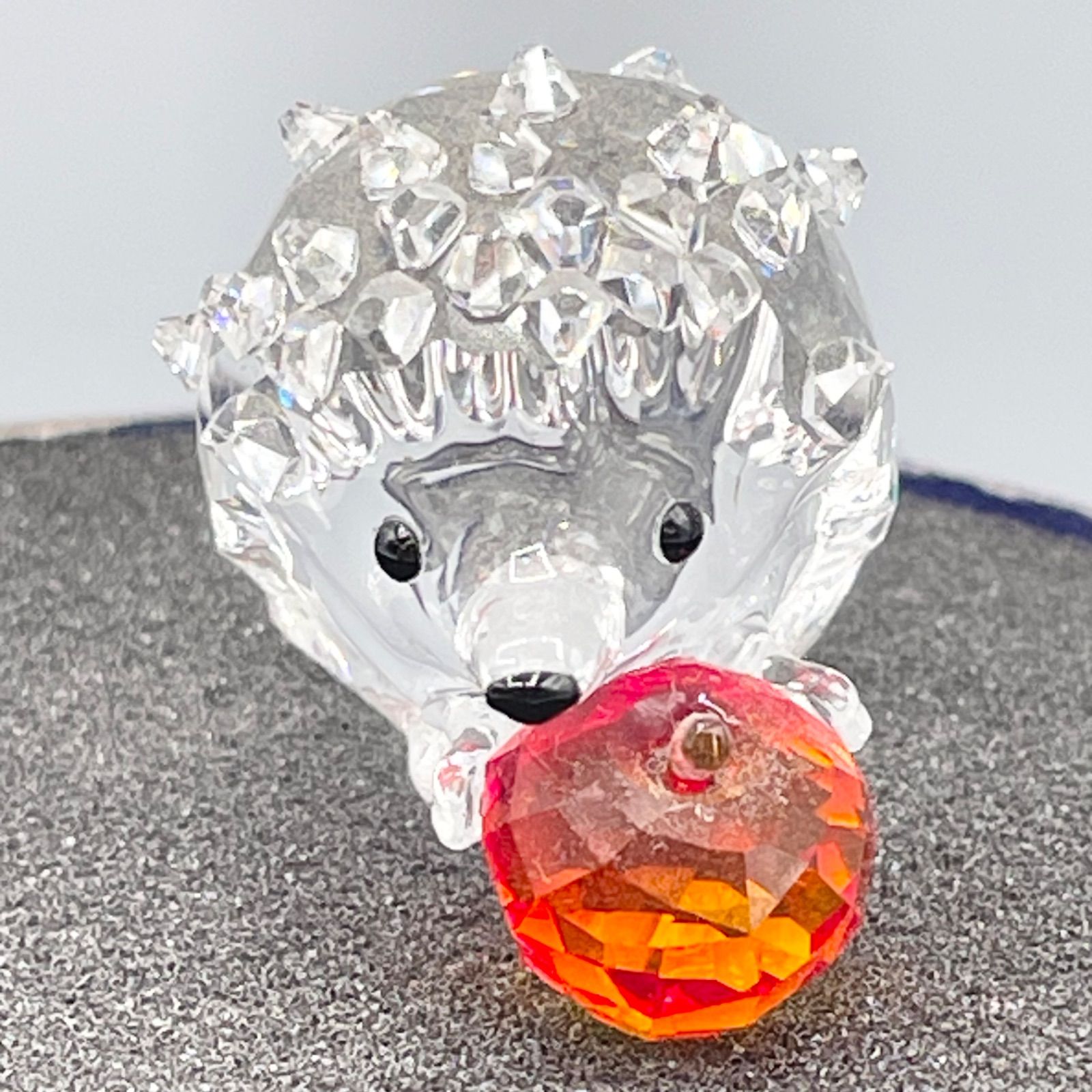 SWAROVSKI スワロフスキー ハリネズミとリンゴ フィギュリン
