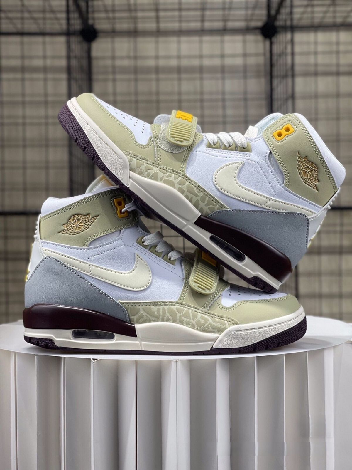 お値下げしました??即購入?? Nike Air Jordan Legacy 312 fb9907