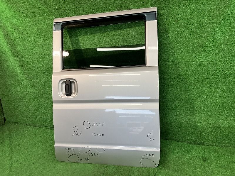 ミニキャブ DS17V 左リアドア G ニホンイタ M28Q8 MQ512599 Z2S