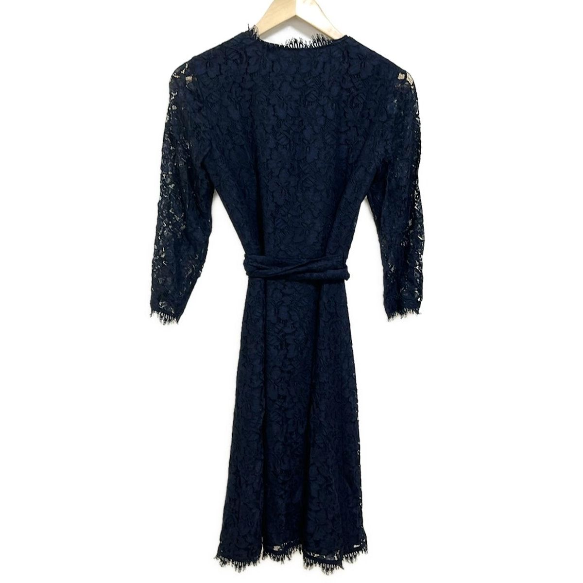 ダイアンフォンファステンバーグ レース切替　ブラック　ひざ丈ワンピース 2. ダイアンフォンファステンバーグ レース切替 ブラック ひざ丈