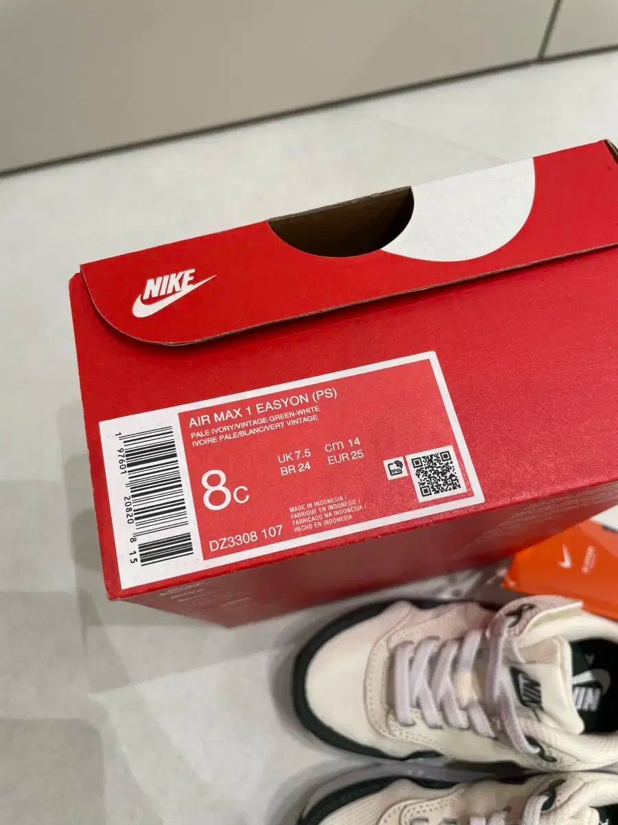 キッズ NIKE ナイキ エアマックス エジオン 140