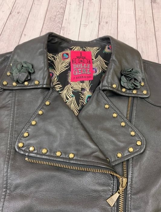 DOLLY GIRL BY ANNA SUI ベスト アウター 羊革　ムートン DOLLY GIRL BY ANNA SUI ベスト アウター 羊革 ムートン