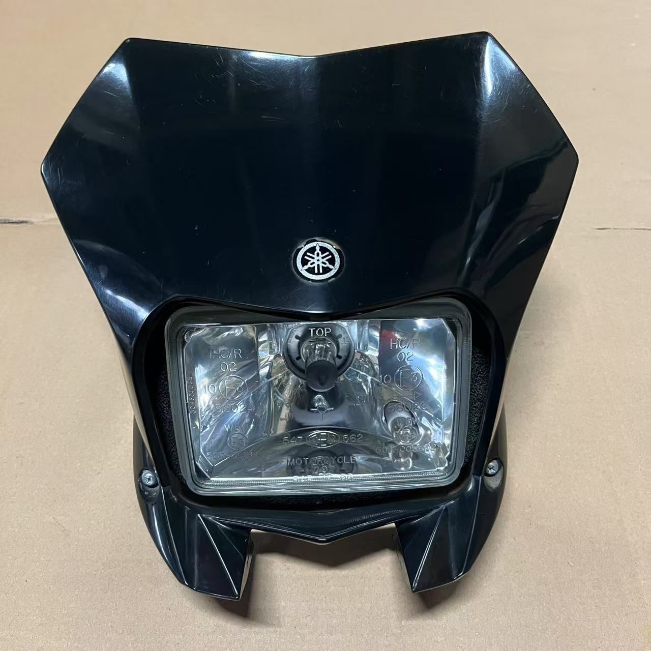 Z400FXシビエタイプライト200パイライトイエロ-レンズ/黒ケ−ス Z400FX