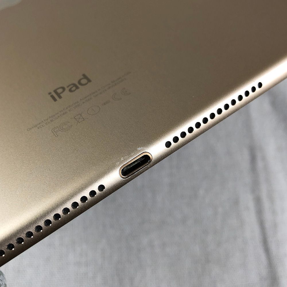 Apple iPad Air2 128GB GOLD Wi-Fi iPad Air2 wi-fi 128GB Gold iPad
