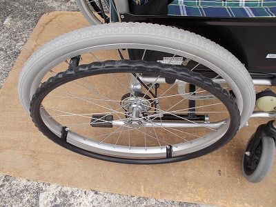 カワムラ自走式車椅子BMJ-22-45