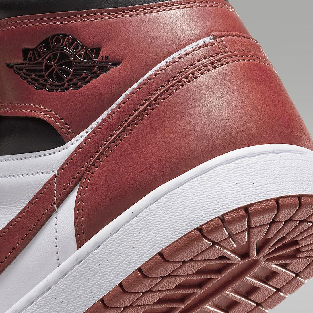 AIR JORDAN