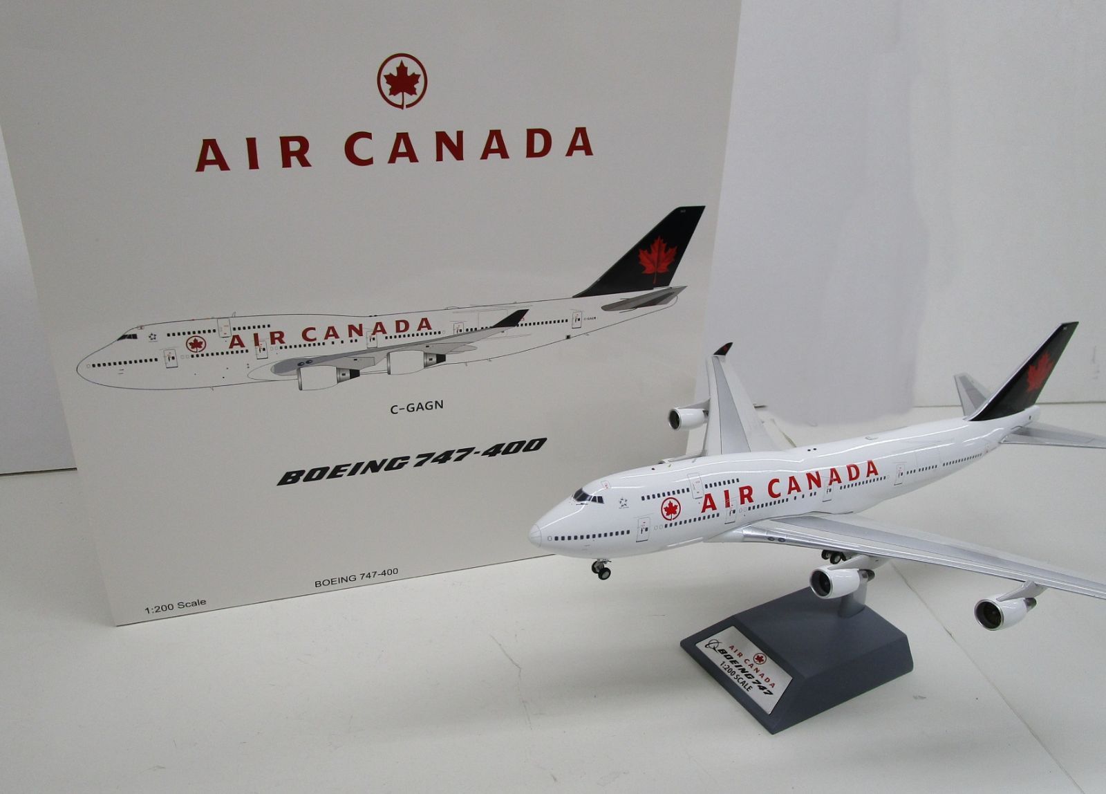 有名なブランド B-MODELS 1/200 B747-400 エア・カナダ C-GAGN [B-744-AC-08]【C 航空機・ヘリコプター