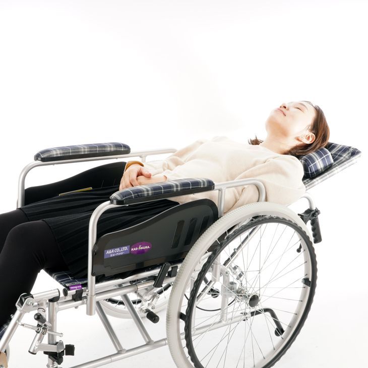 カドクラ車椅子 軽量