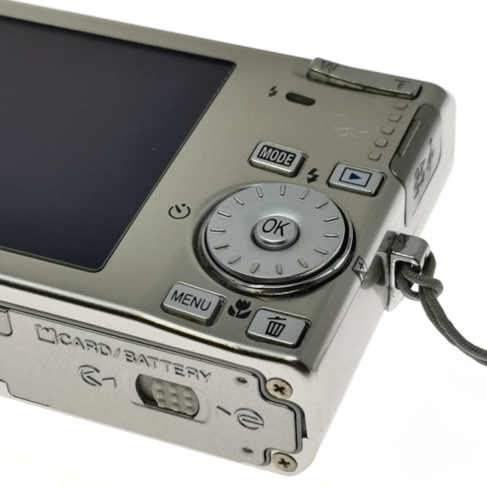 ニコン coolpix s510 シルバー デジカメ 充電器ないため動作未確認