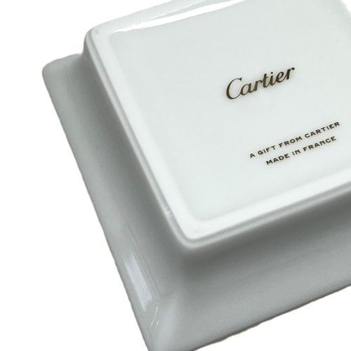Cartier スクエアプレート パンサー 箱付 Cartier スクエアプレート ブラックパンサー 箱付