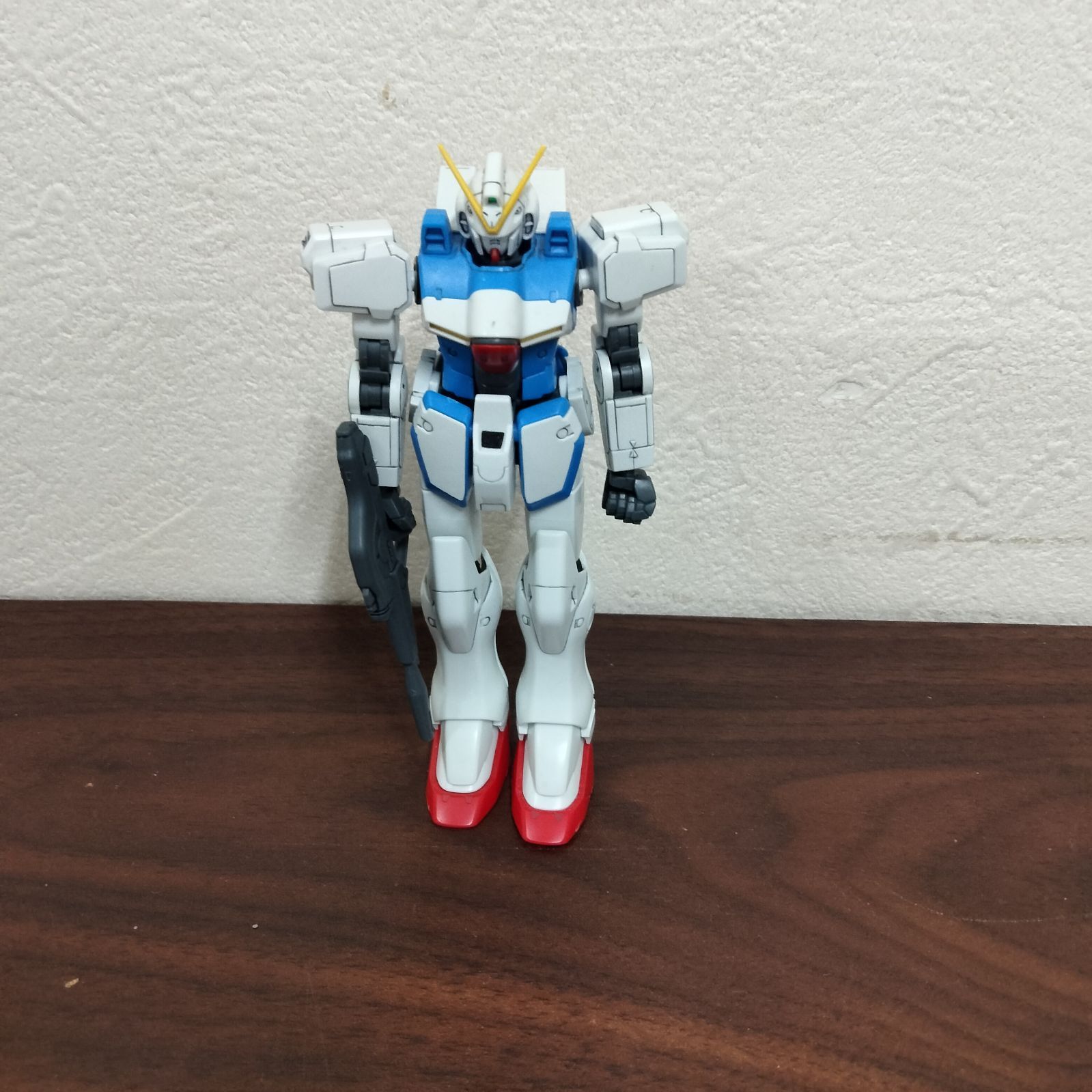 N-3422] 最終値下げ！ガンプラ V(ヴィクトリー) ガンダム