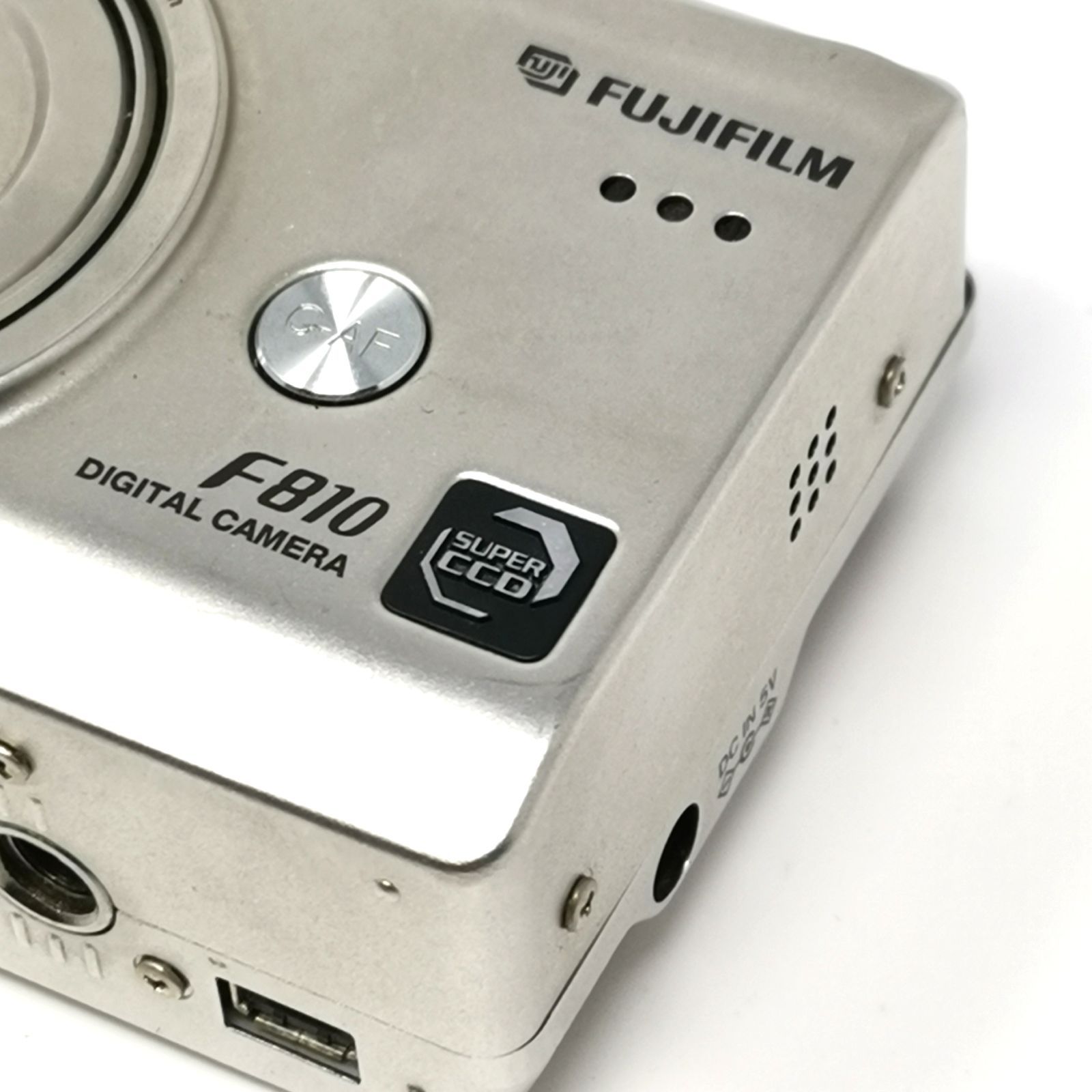 フジフィルム FINEPIX F810 デジカメ デジタルカメラ シルバー 充電器 