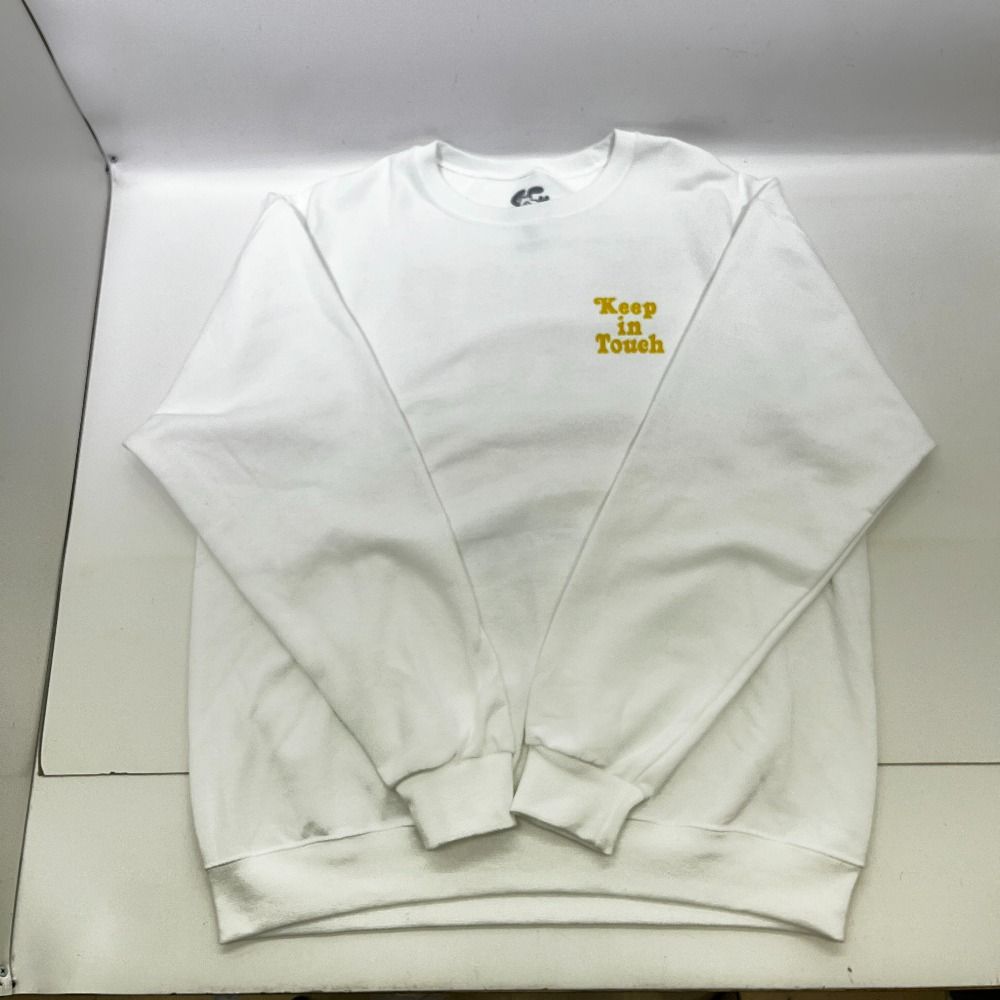 06w8338 キットギャラリー × ヴェルディ キープ イン タッチ　Kit Gallery × VERDY　KEEP IN TOUCH  スウェット  【中古品】