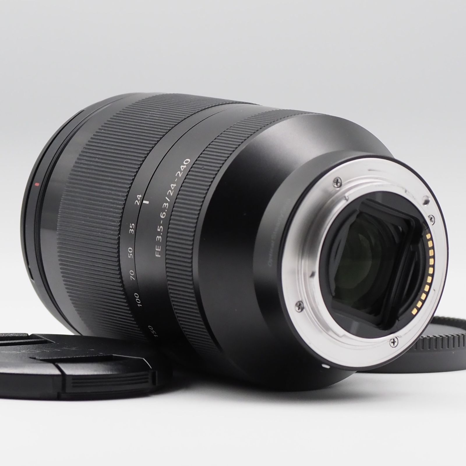 【美品】SONY FE 24-240mm F3.5-6.3 OSS ソニー / 高倍率ズームレンズ / フルサイズ / FE 24-240mm F3.5-6.3