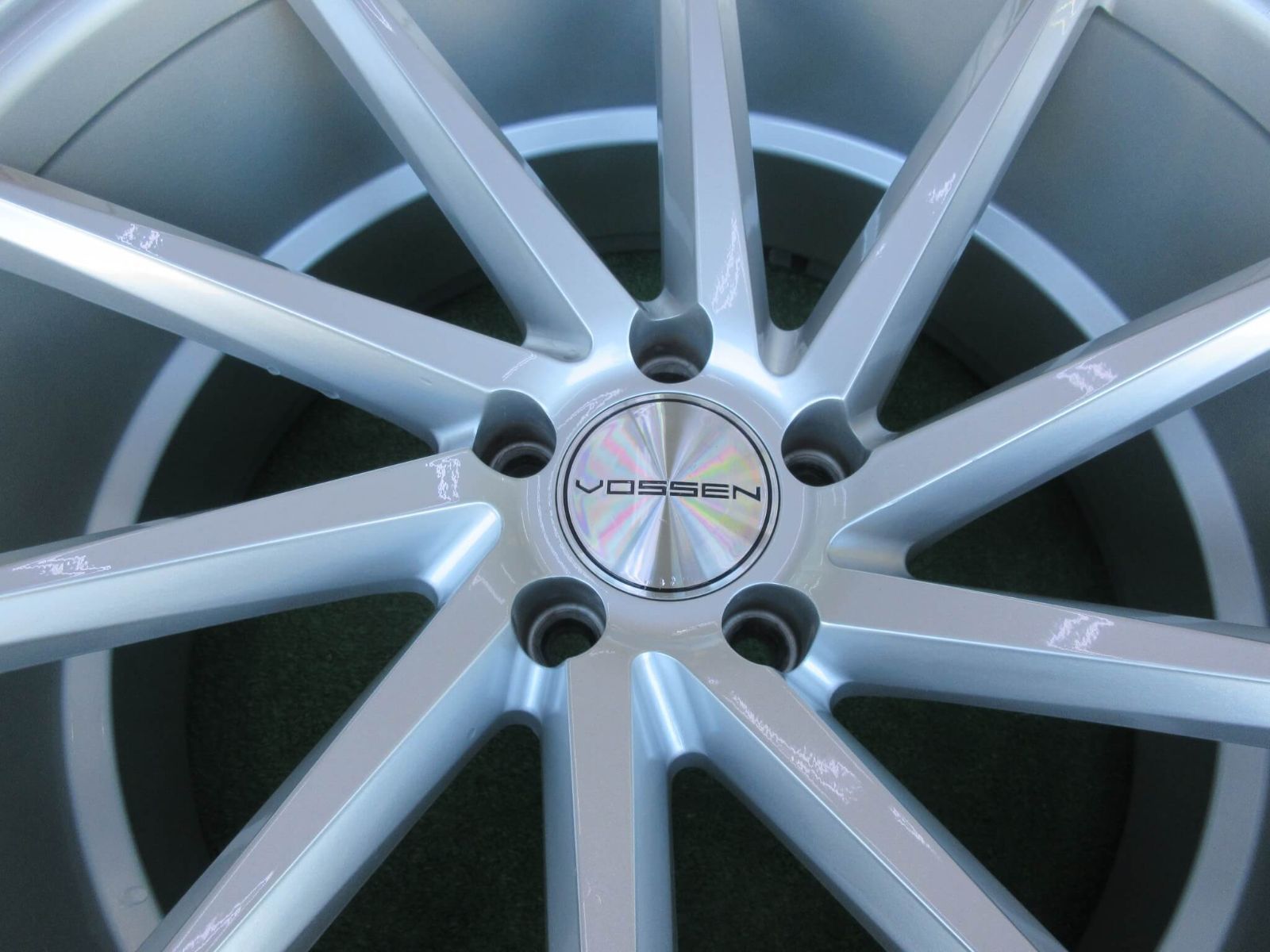 ウイグル獄長Vossen CVT 20inc4本セット美品 VOSSEN CVT 20インチ 4本セット - メルカリ
