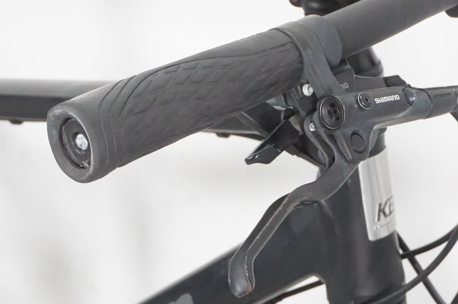 2025年モデル クロスバイク