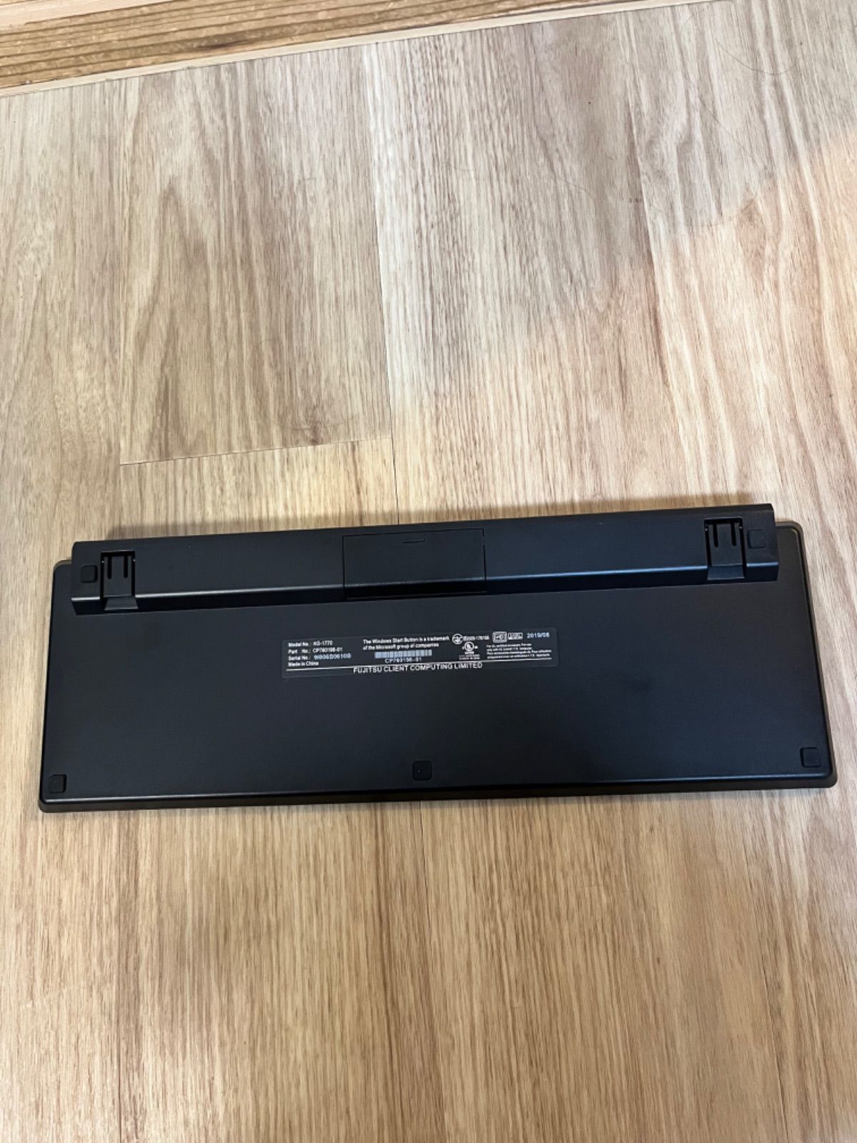 【ジャンク品扱い】Fujitsu FMT-KB105 JISキーボード 本体 ジャンク品扱い】Fujitsu FMT-KB105 JISキーボード 本体 - メルカリ