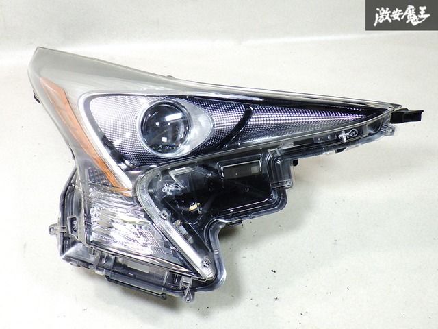 良品/破損無　プリウス　50系　前期　トヨタ純正　LED　運転席側 良品/破損無 プリウス 50系 前期 トヨタ純正 LED 運転席側 良品
