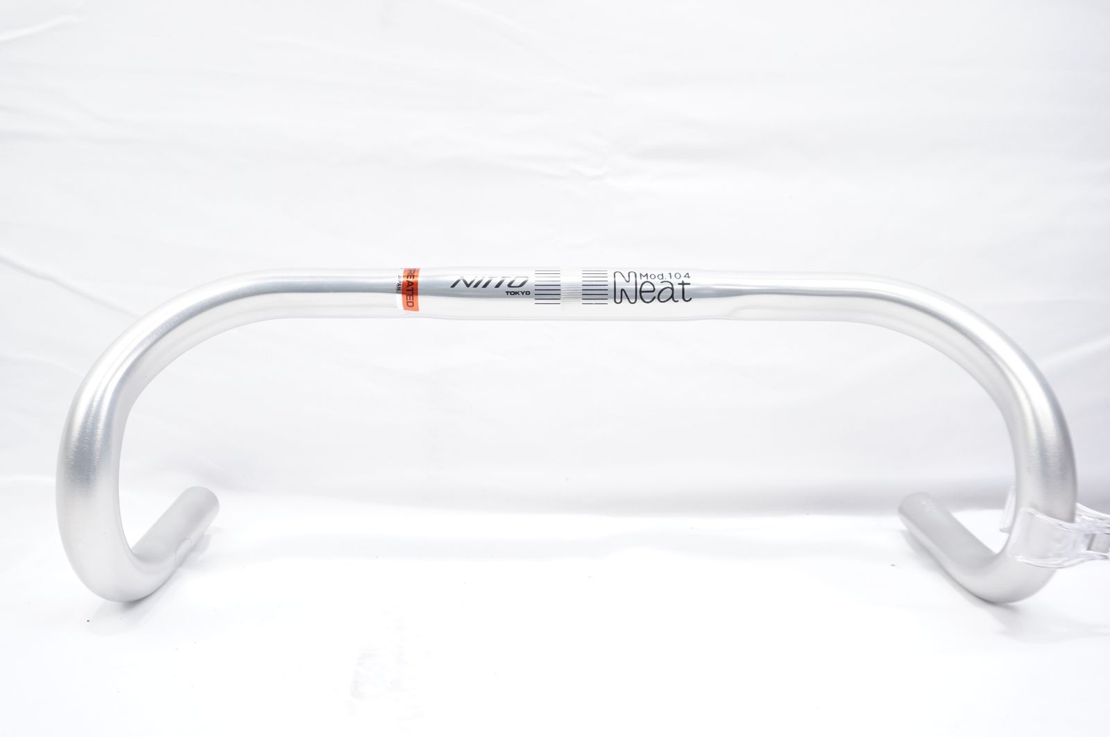 NITTO 「ニットー」 NEAT MOD.104 φ26.0 420mm ハンドル / バイチャリ中目黒店