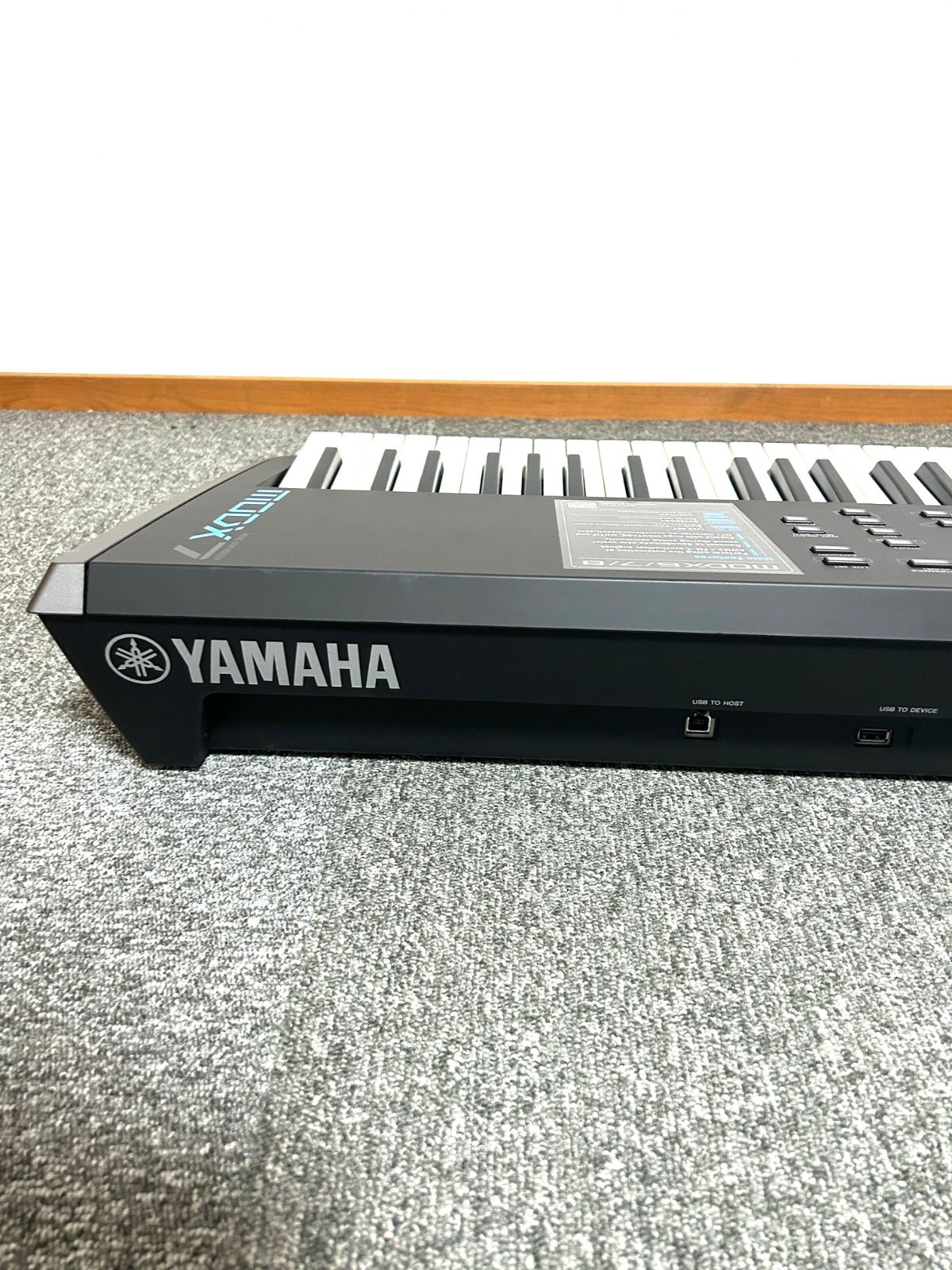 Yamaha MODX 7+ シンセサイザー純正バック付き MODX 7